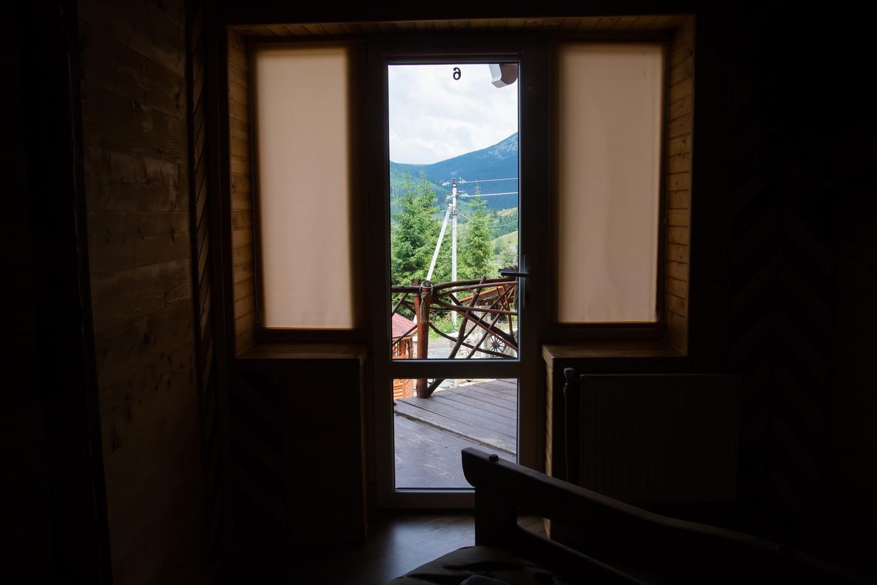 Kabanova Gora Guest House Bukovel Eksteriør bilde